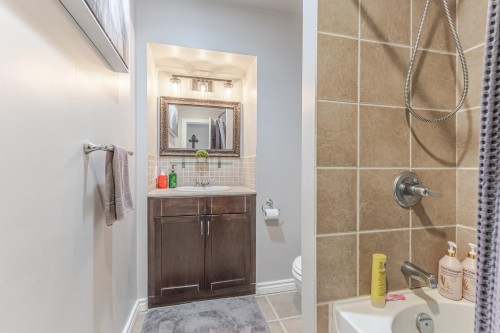 605 Laurentian Crescent, Coquitlam, BC 