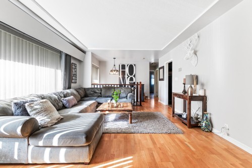 605 Laurentian Crescent, Coquitlam, BC 