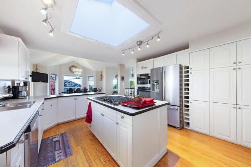 957 Stewart Avenue, Coquitlam, BC 