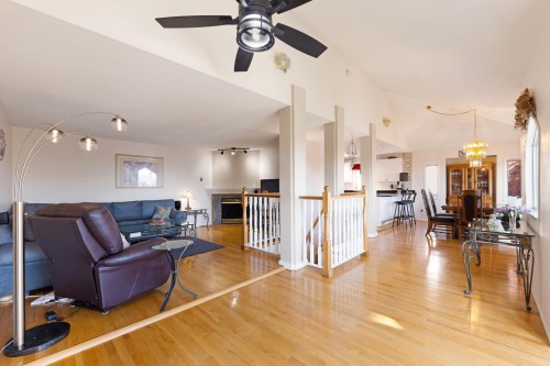 957 Stewart Avenue, Coquitlam, BC 