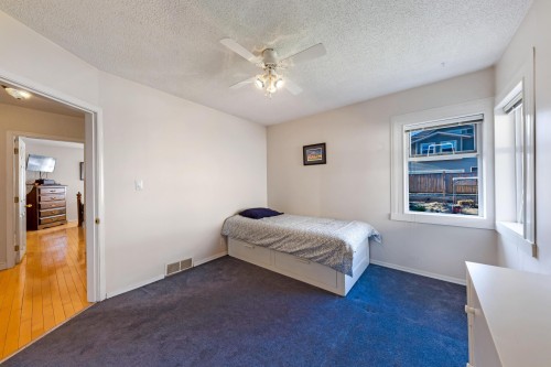 957 Stewart Avenue, Coquitlam, BC 