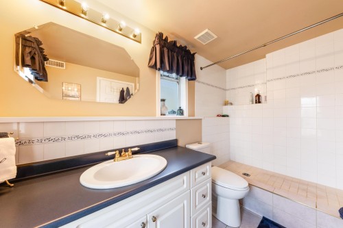 957 Stewart Avenue, Coquitlam, BC 