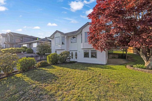 957 Stewart Avenue, Coquitlam, BC 