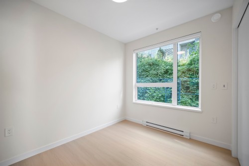 204-2015 St. Johns Street, Port Moody, BC 