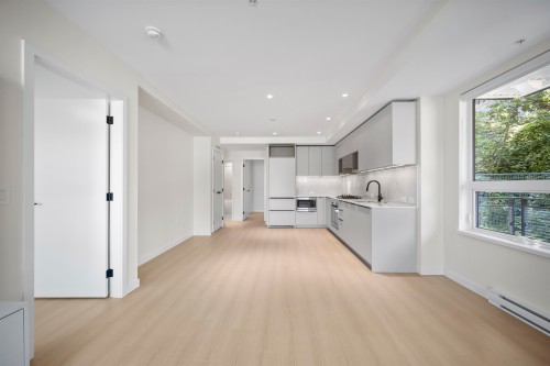 204-2015 St. Johns Street, Port Moody, BC 