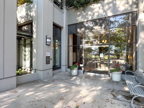 1802-5811 No. 3 Road, Richmond, BC 