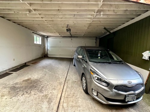 4470 Atlee Avenue, Burnaby, BC 