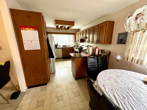 4470 Atlee Avenue, Burnaby, BC 