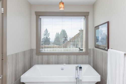 6391 Oracle Road, Sechelt, BC 