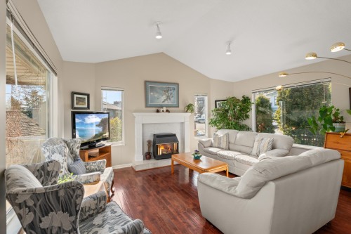 1480 View Crescent, Delta, BC 