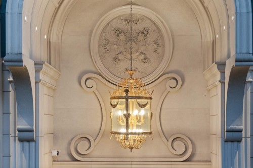 2540 Mathers Avenue, West Vancouver, BC 