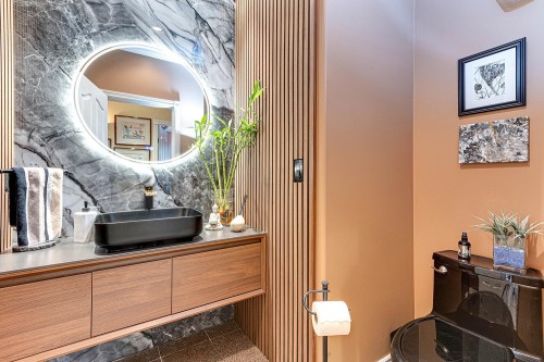 1522 Whitebark Place, Coquitlam, BC 