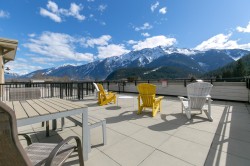 209-7445 Frontier Street  Pemberton, BC V0N 2L1