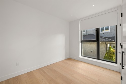 585 29Th Avenue W, Vancouver, BC 