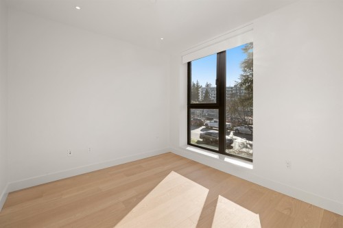 585 29Th Avenue W, Vancouver, BC 