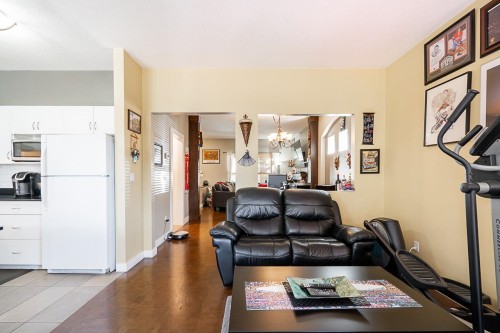 132 Star Crescent, New Westminster, BC 