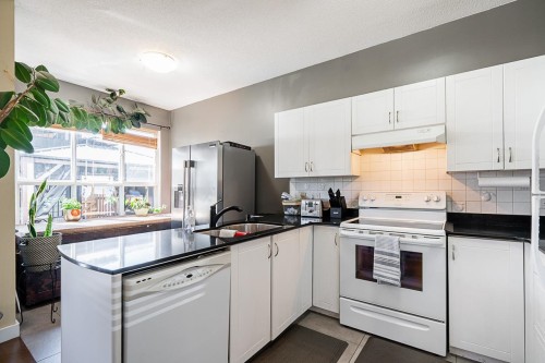 132 Star Crescent, New Westminster, BC 