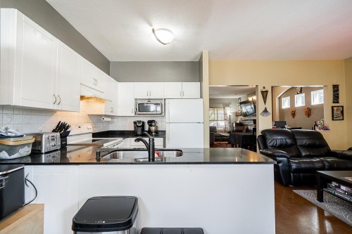 132 Star Crescent, New Westminster, BC 