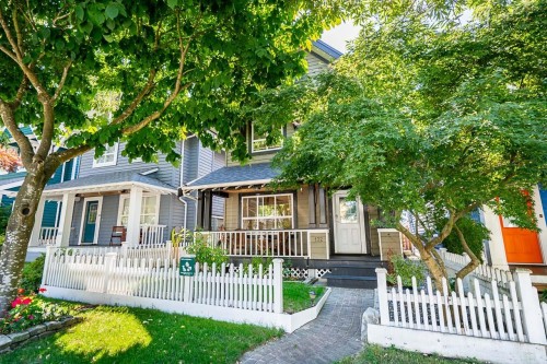 132 Star Crescent, New Westminster, BC 