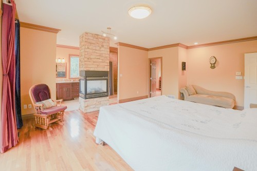 12366 240 Street, Maple Ridge, BC 