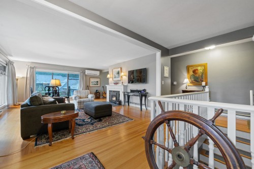 385 Stevens Drive, West Vancouver, BC 