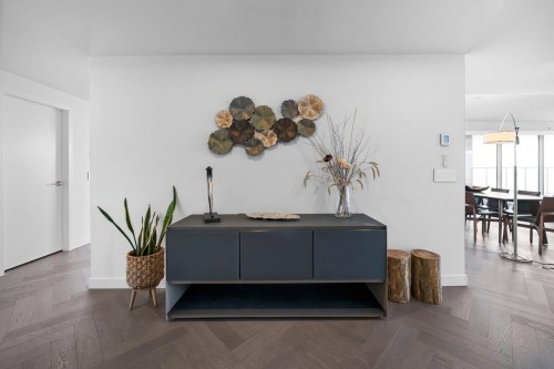 5601-1480 Howe Street, Vancouver, BC 