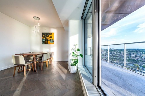 5601-1480 Howe Street, Vancouver, BC 