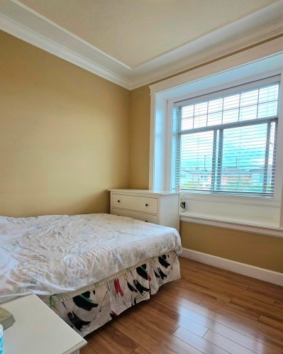 6056 Victoria Drive, Vancouver, BC 