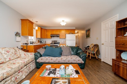 7823 Elwell Street, Burnaby, BC 