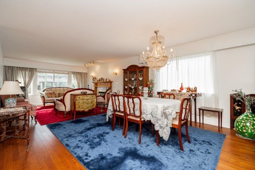 7823 Elwell Street, Burnaby, BC 