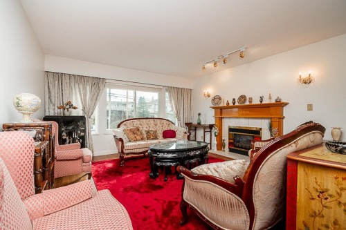 7823 Elwell Street, Burnaby, BC 