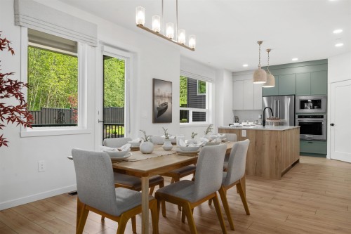 11013 250A Street, Maple Ridge, BC 