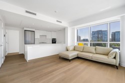 802-5766 Gilbert Road  Richmond, BC V6X 1B7