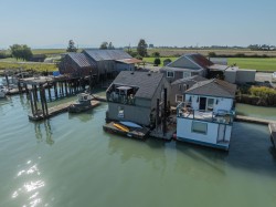 12-3350 Westham Island Road  Delta, BC V4K 0A4