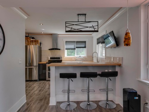 26521 Lougheed Highway, Maple Ridge, BC 