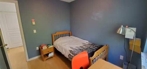 Room In Shared-12331 Mcneely Drive, Richmond, BC 