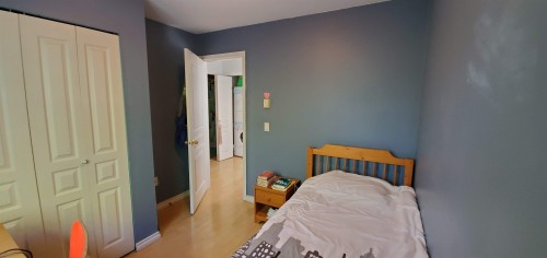 Room In Shared-12331 Mcneely Drive, Richmond, BC 