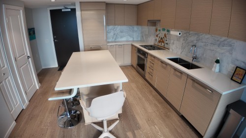 2702-6700 Dunblane Avenue, Burnaby, BC 