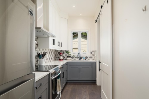 8631 Odlin Crescent, Richmond, BC 