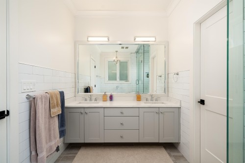 8631 Odlin Crescent, Richmond, BC 