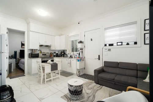 8631 Odlin Crescent, Richmond, BC 