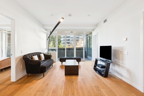 204-788 Arthur Erickson Place  West Vancouver, BC V7T 0B6