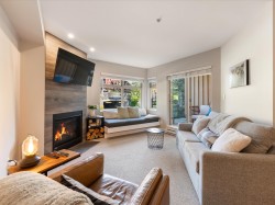 109-2050 Lake Placid Road  Whistler, BC V8E 0A8