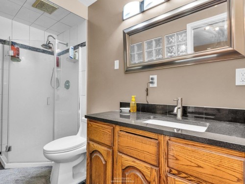 1028 Dansey Avenue, Coquitlam, BC 