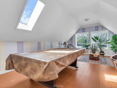 1028 Dansey Avenue, Coquitlam, BC 