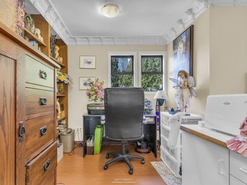 1028 Dansey Avenue, Coquitlam, BC 