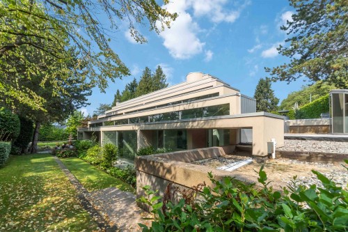 1919 57Th Avenue W, Vancouver, BC 