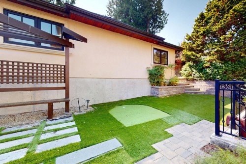 2930 29Th Avenue W, Vancouver, BC 