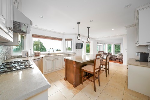 2138 Westhill Place, West Vancouver, BC 