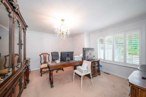 2138 Westhill Place, West Vancouver, BC 